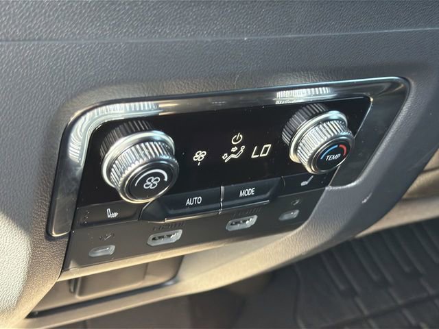 Used 2023 GMC Yukon XL Denali w/ Max Trailering Package AWD/4WD image 26