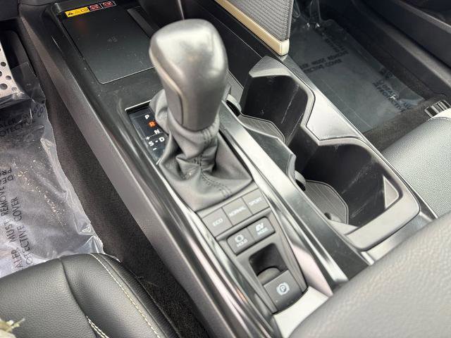 Used 2025 Toyota Camry SE FWD image 23