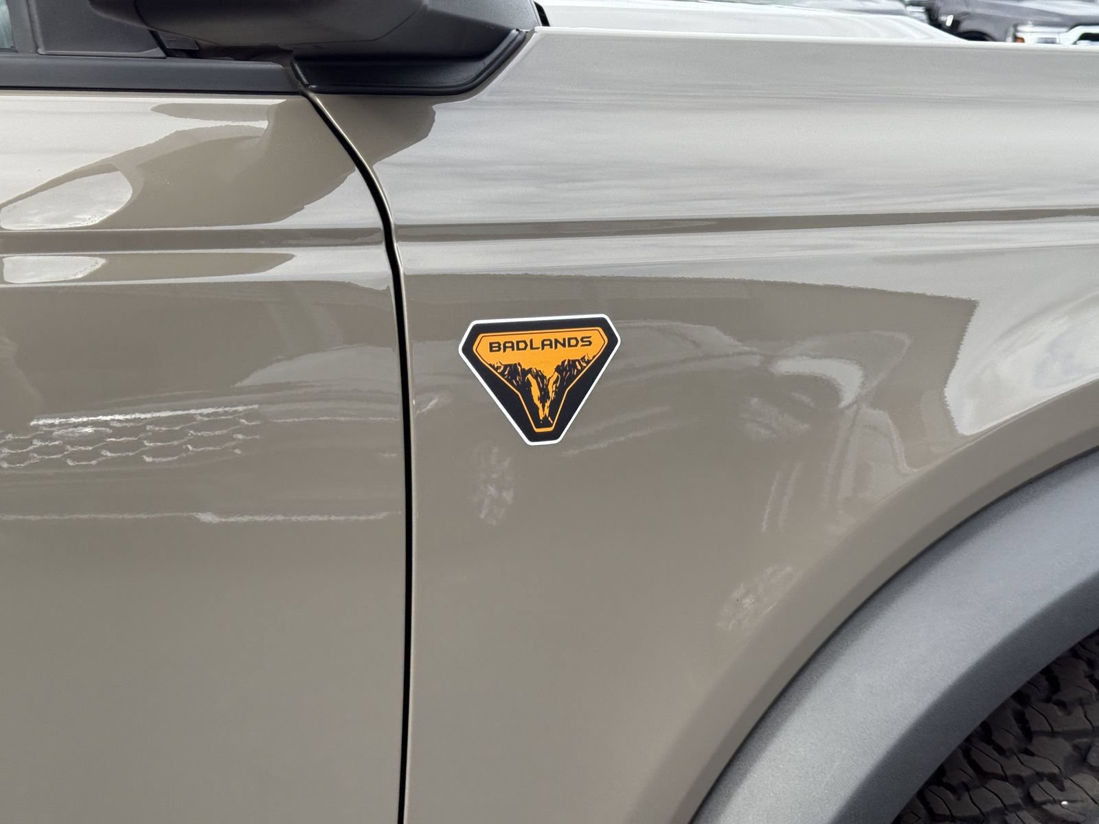 Certified 2025 Ford Bronco Badlands AWD/4WD image 13