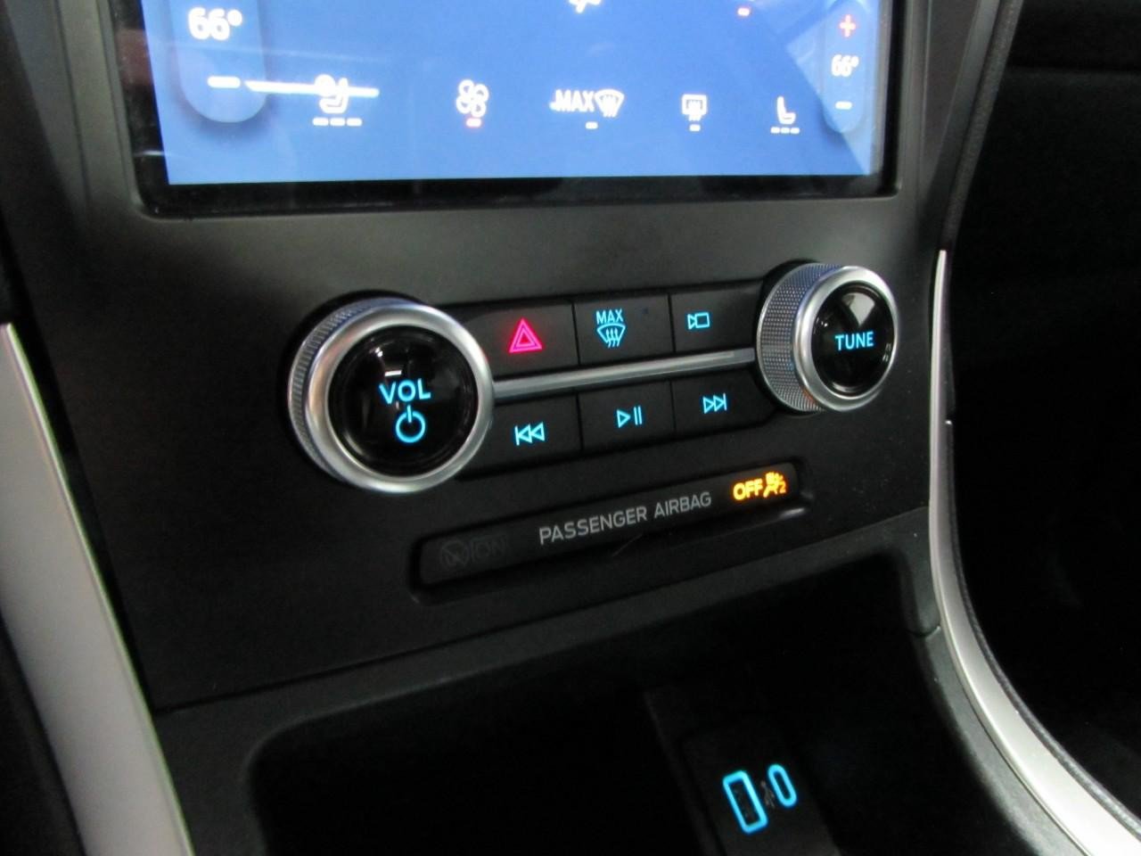 Certified 2024 Ford Edge ST-Line AWD/4WD image 29