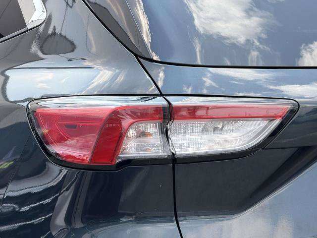 Certified 2022 Ford Escape SEL AWD/4WD image 10