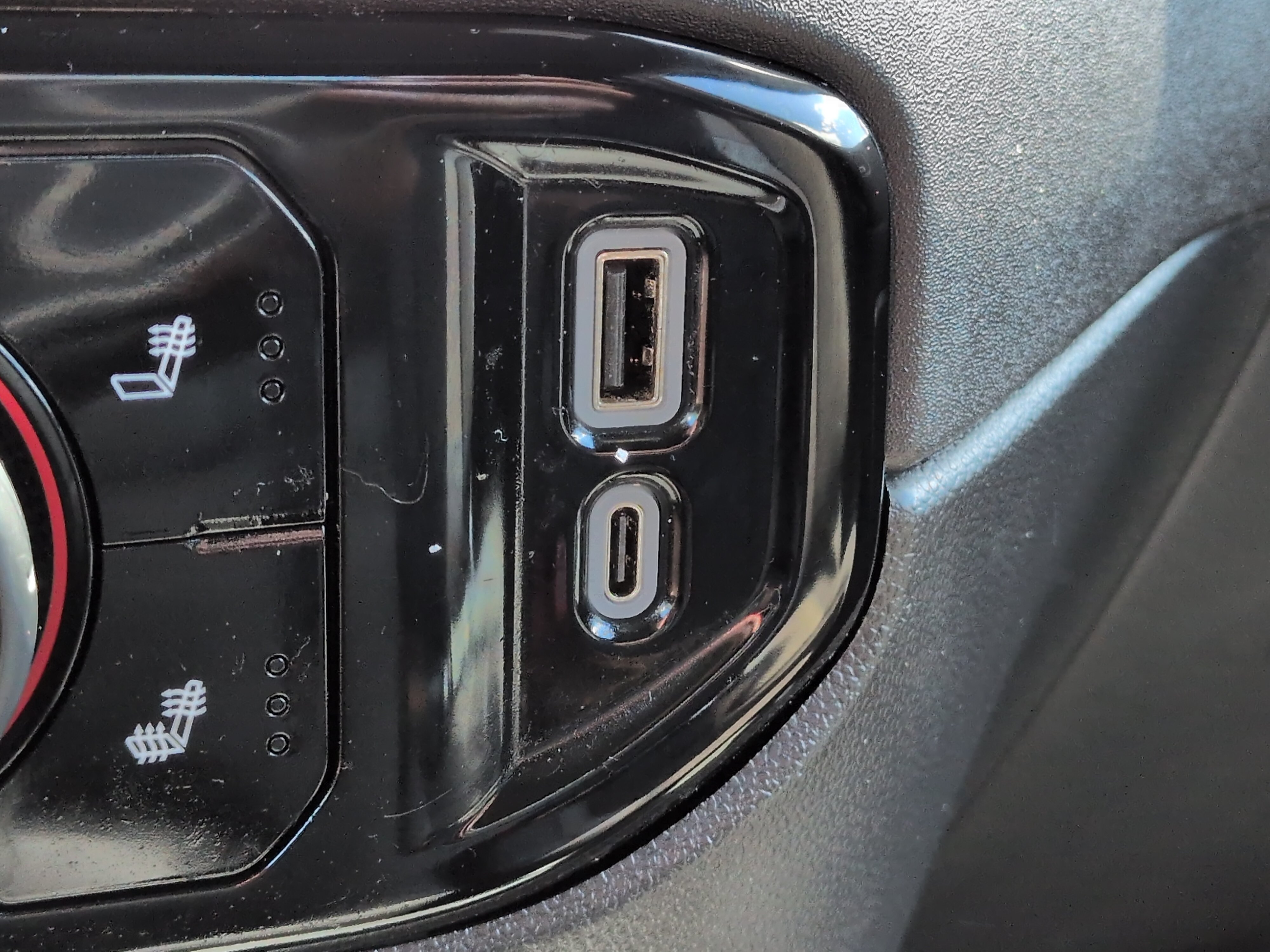 Used 2023 Chevrolet Silverado 1500 RST AWD/4WD image 20