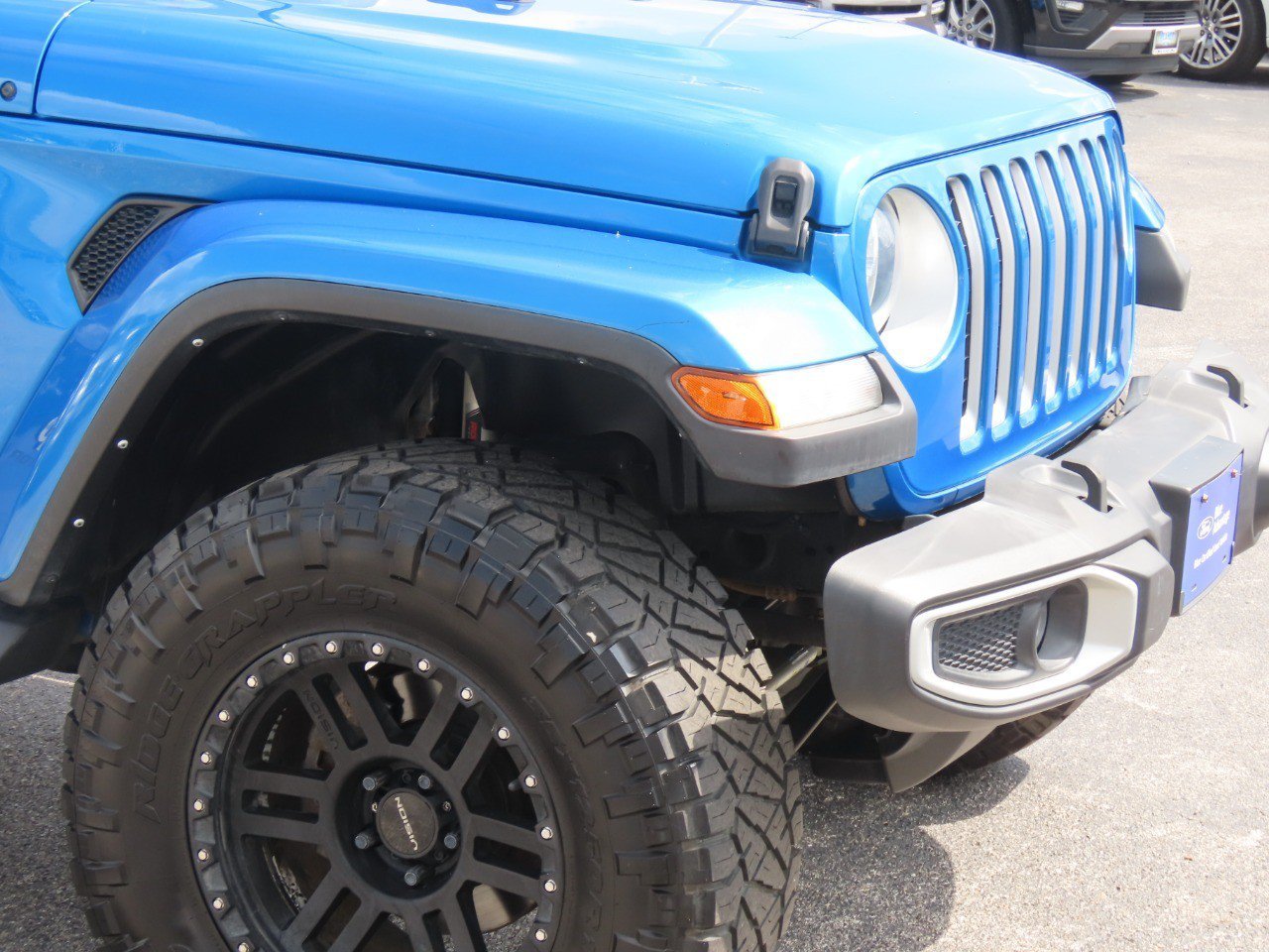 Used 2022 Jeep Gladiator Overland w/ Popular Equipment Package AWD/4WD image 5