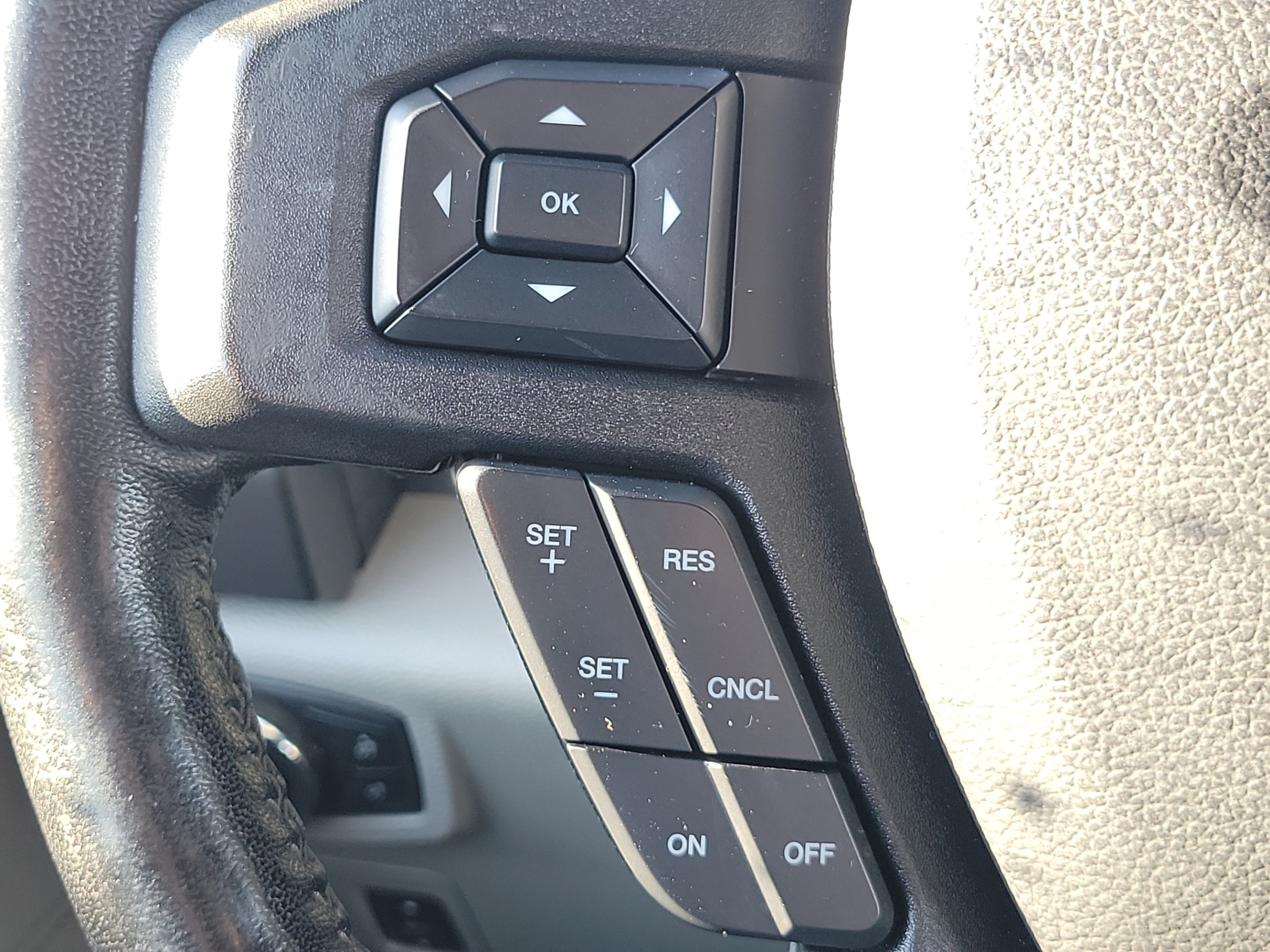 Certified 2019 Ford F150 XLT w/ Equipment Group 302A Luxury RWD image 21