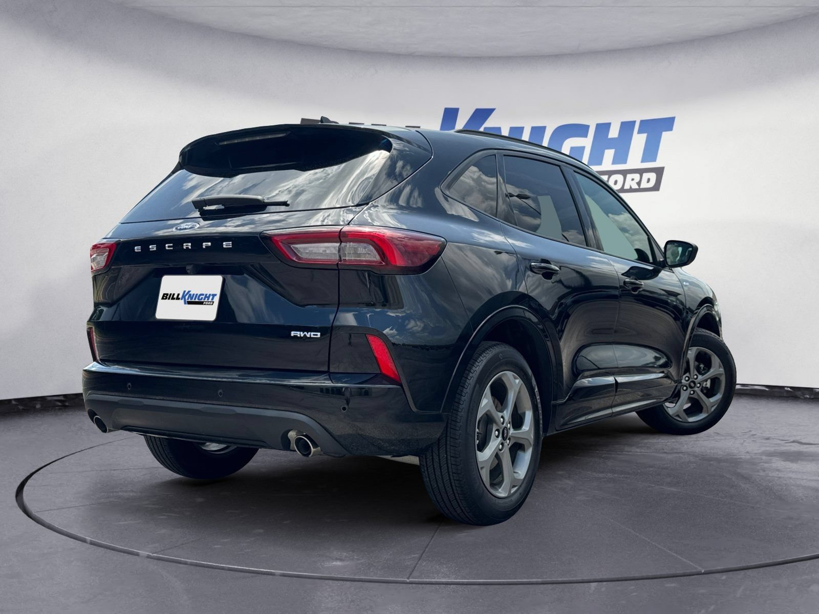 Certified 2024 Ford Escape ST-Line w/ Tech Pack #1 AWD/4WD image 5