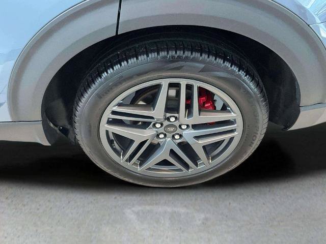 Certified 2026 Ford Explorer ST AWD/4WD image 32