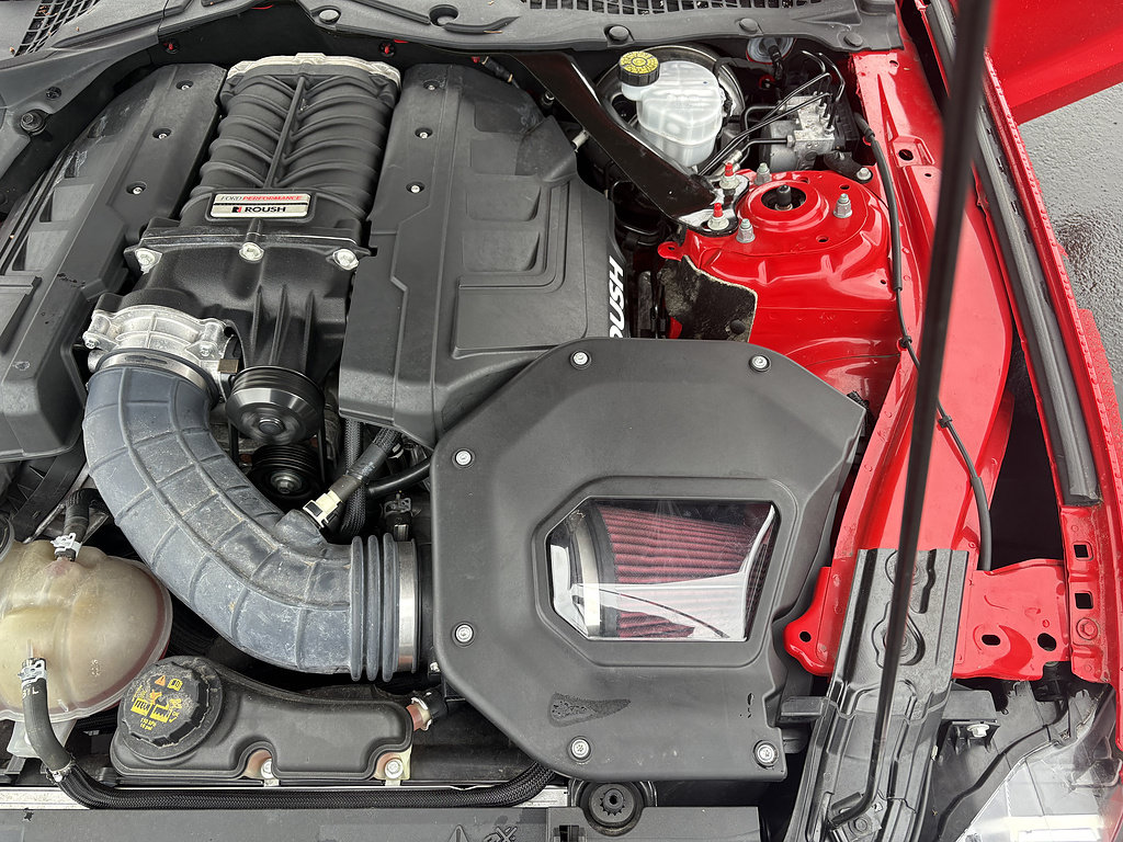 Certified 2019 Ford Mustang GT Premium w/ Performance Package - Level 2 RWD image 37