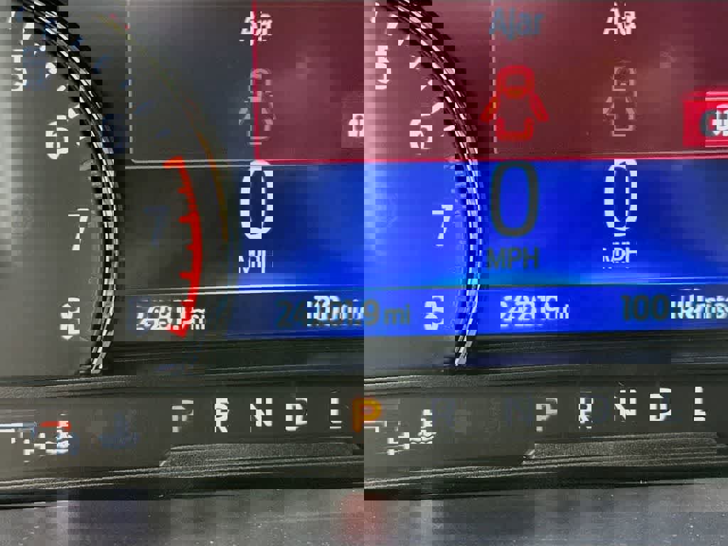 Certified 2022 Ford Explorer XLT w/ Equipment Group 202A image 23