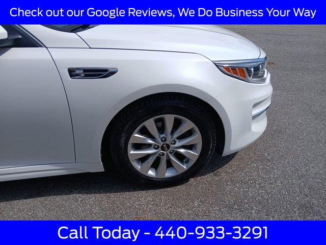 Used 2017 Kia Optima EX w/ Premium Package FWD image 12