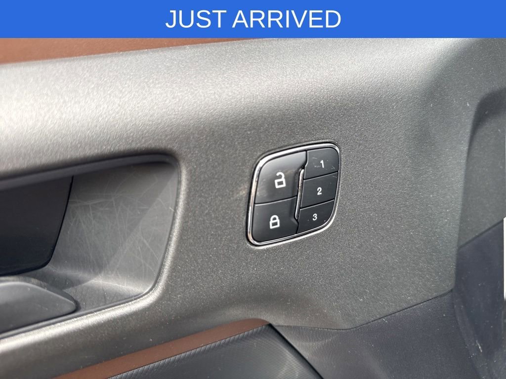 Certified 2025 Ford Bronco Sport Outer Banks w/ Outer Banks Tech Package+ AWD/4WD image 10