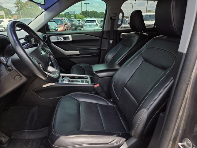 Certified 2021 Ford Explorer Limited w/ Equipment Group 301A RWD image 12