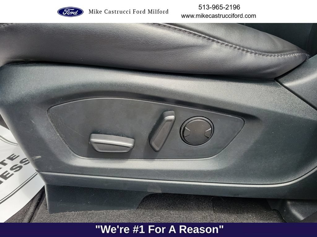 Certified 2023 Ford Explorer XLT w/ Equipment Group 202A AWD/4WD image 19