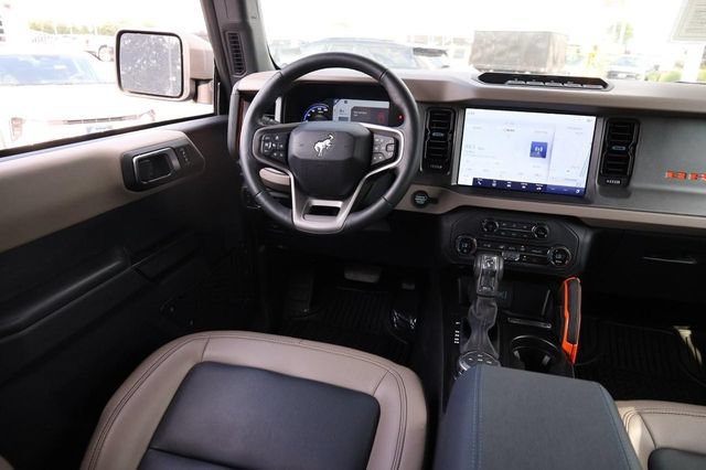 Certified 2024 Ford Bronco Wildtrak AWD/4WD image 25