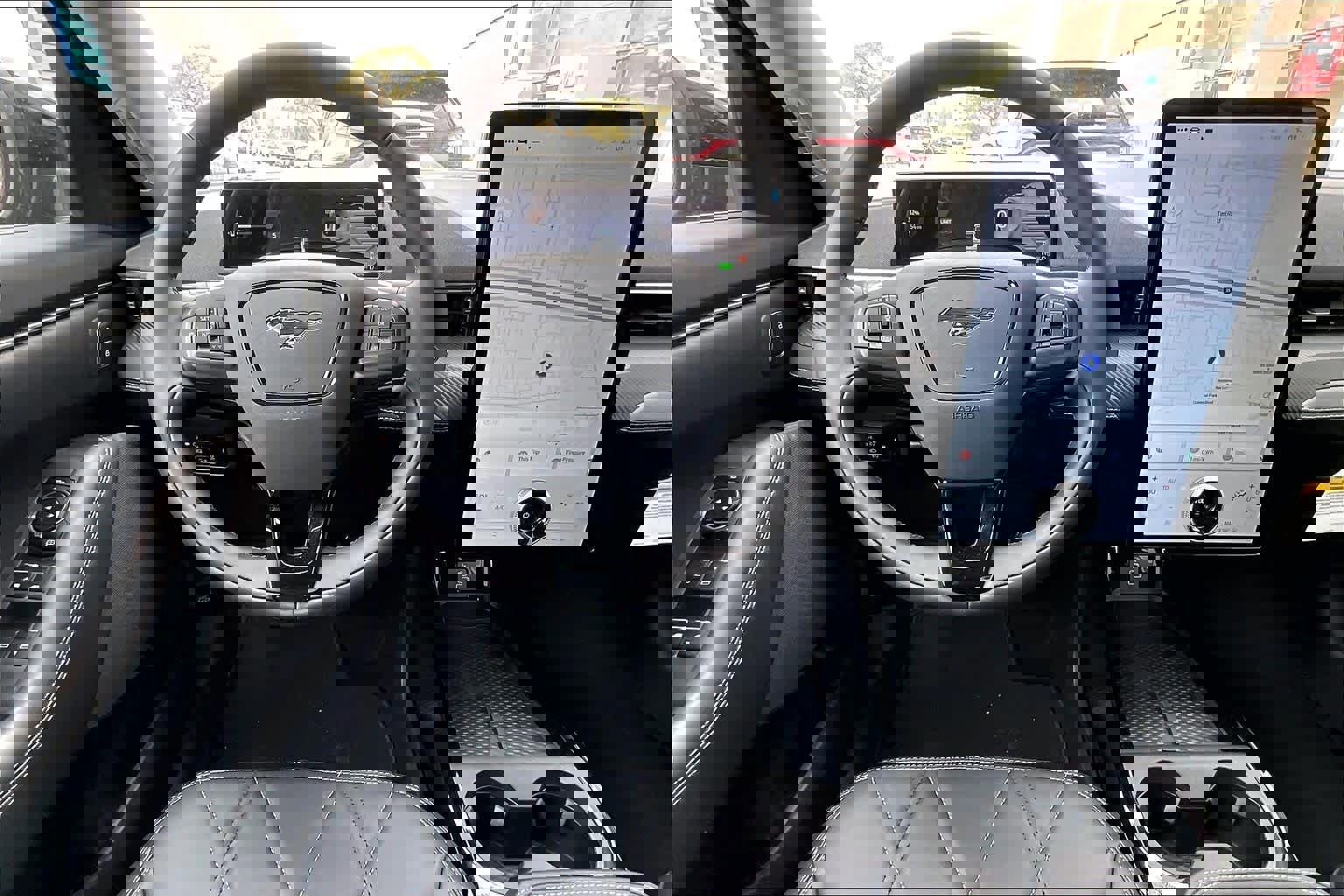 Certified 2025 Ford Mustang Mach-E Select image 9