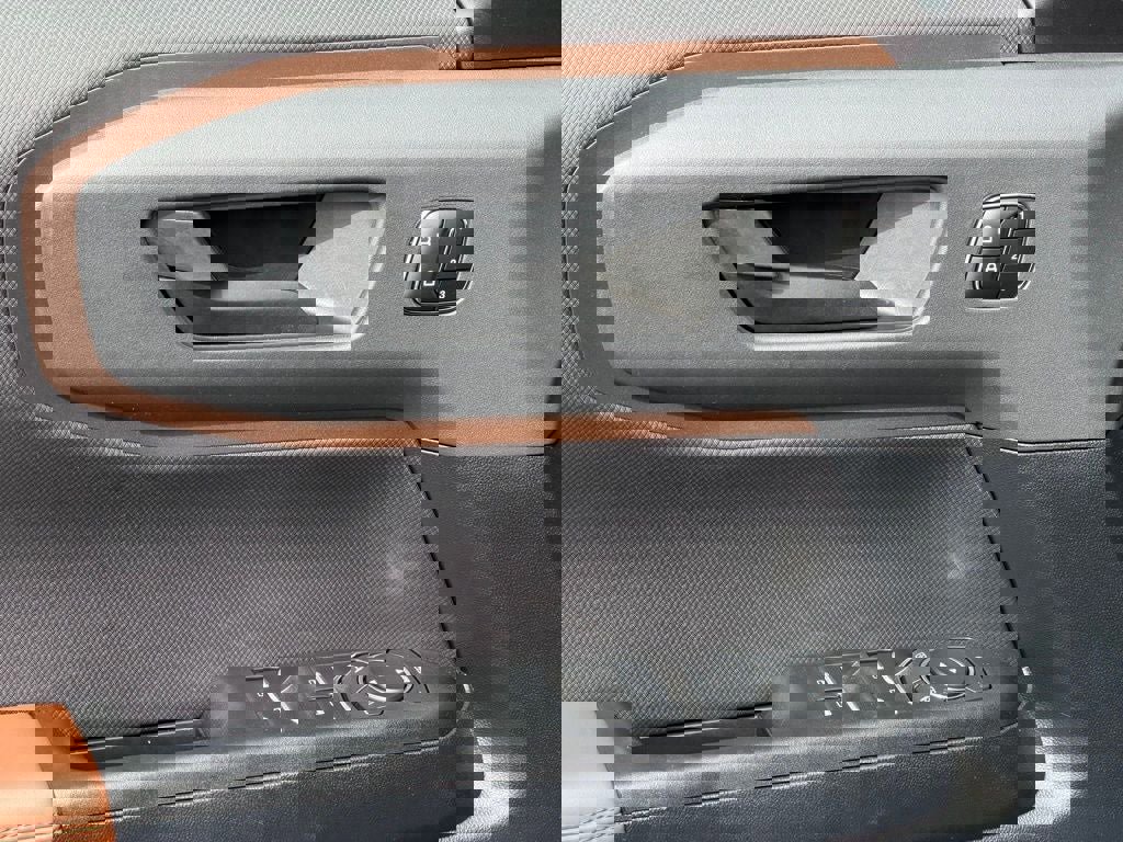 Certified 2023 Ford Bronco Sport Outer Banks image 20