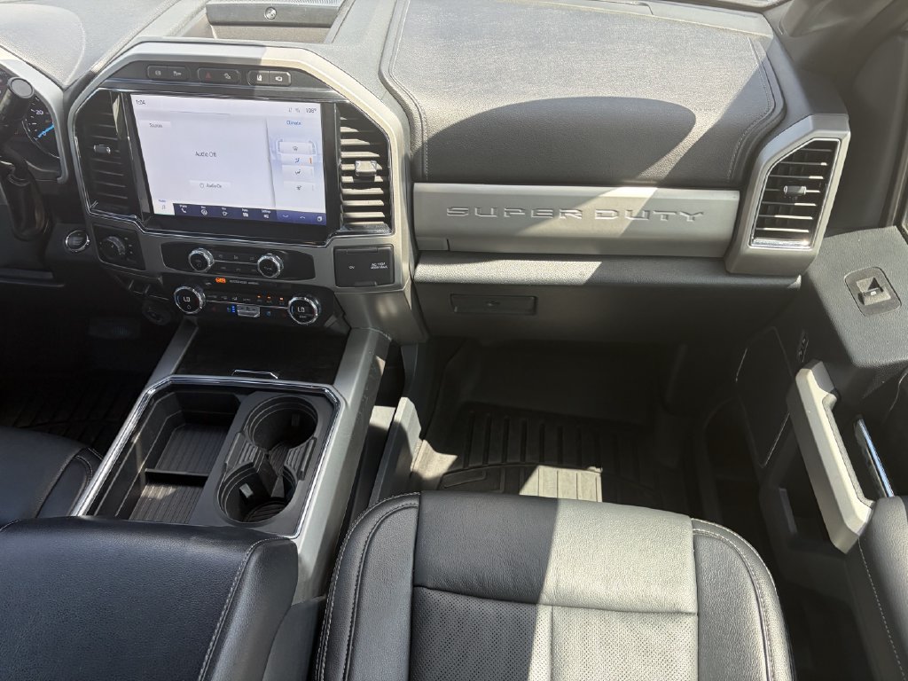 Certified 2022 Ford F250 Lariat w/ Tremor Off-Road Package AWD/4WD image 17
