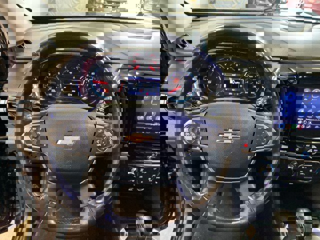 Used 2021 Chevrolet Traverse LT w/ LT Premium Package image 19