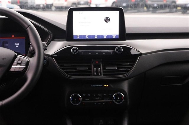 Certified 2024 Ford Escape Active w/ Cold Weather Package image 24