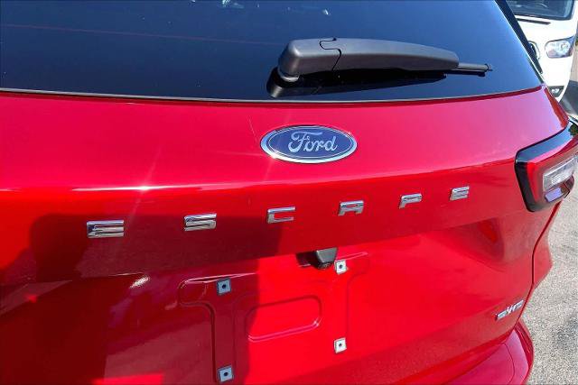 Certified 2023 Ford Escape ST-Line w/ Tech Pack #1 AWD/4WD image 33