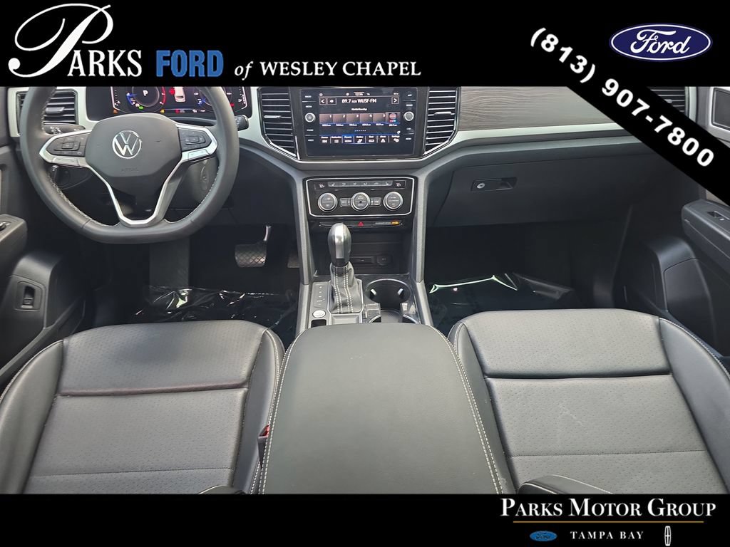 Used 2023 Volkswagen Atlas SE w/ Panoramic Sunroof Package FWD image 11