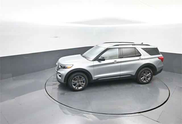 Certified 2023 Ford Explorer XLT w/ Equipment Group 202A image 24