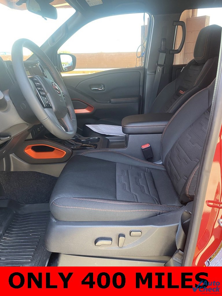 Used 2025 Nissan Frontier PRO-4X w/ Black Accent Package image 16
