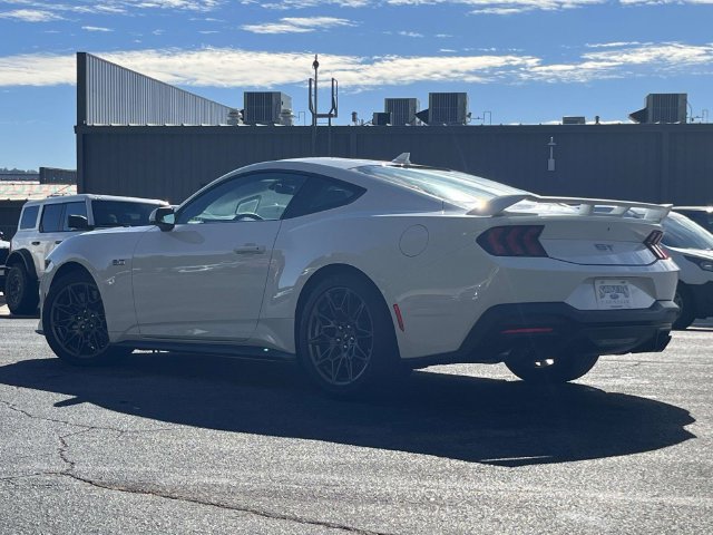 Certified 2025 Ford Mustang GT Premium w/ GT Performance Package RWD image 6