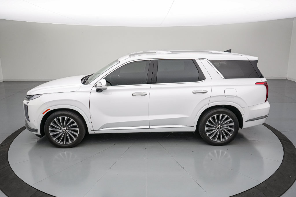Used 2024 Hyundai Palisade Calligraphy AWD/4WD image 7