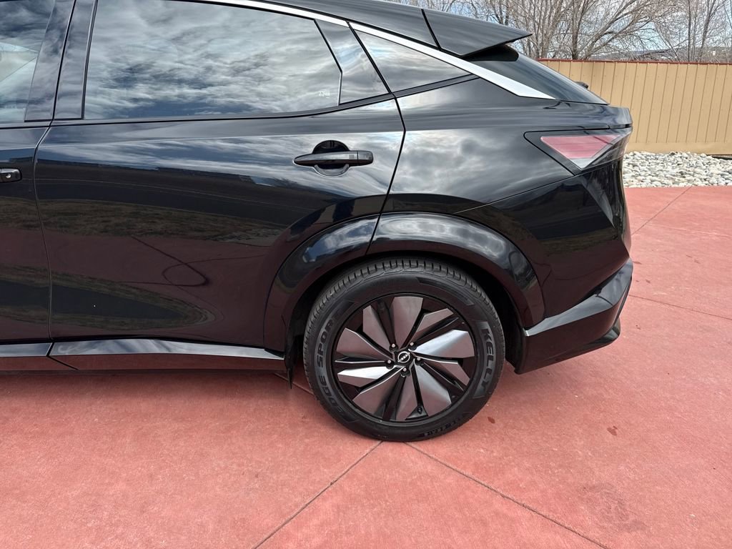 Used 2023 Nissan Ariya FWD image 31