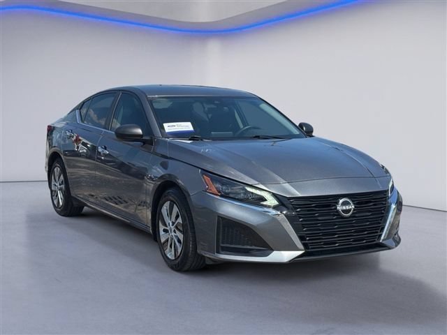 Used 2025 Nissan Altima 2.5 S FWD image 5
