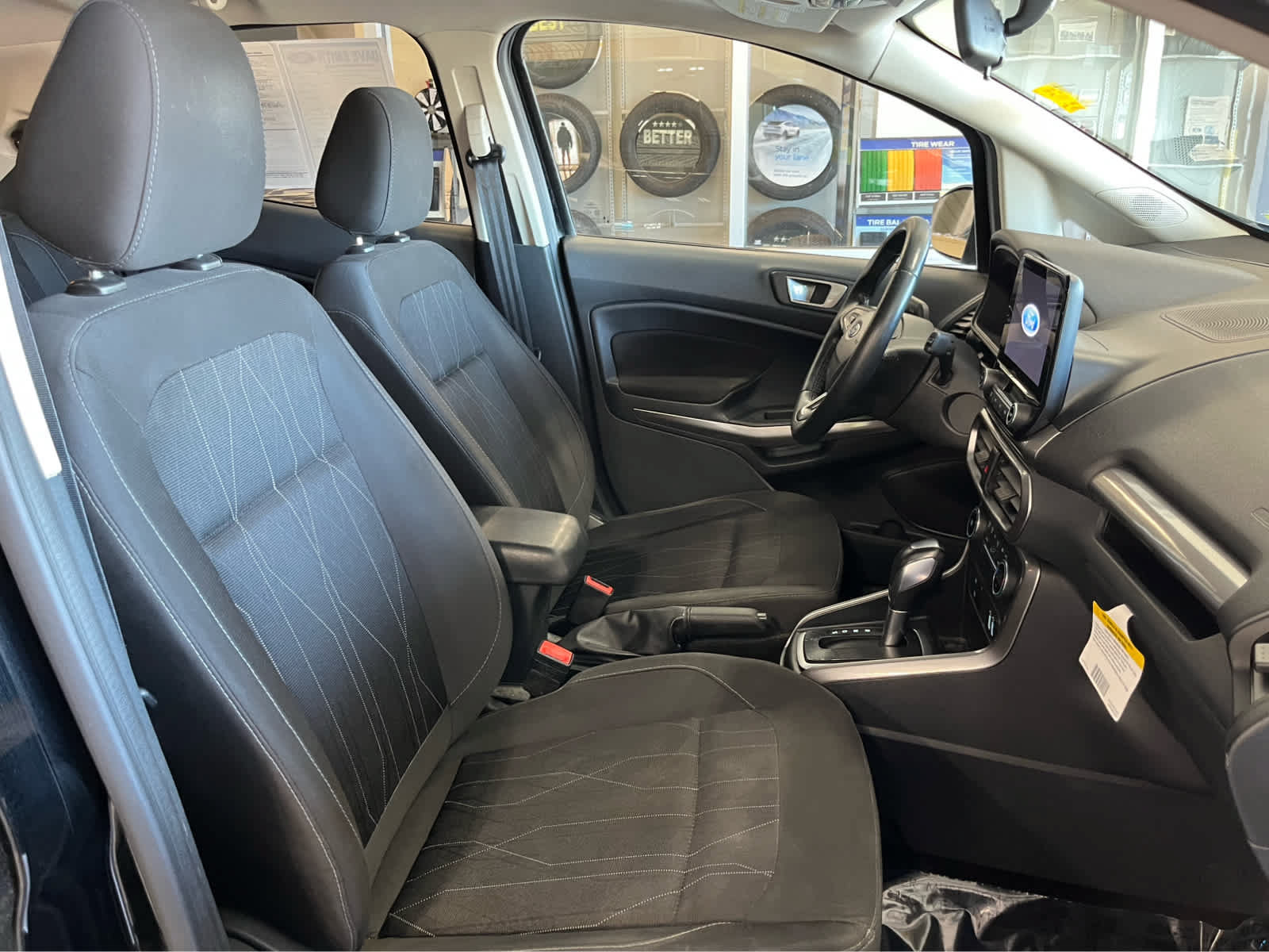 Certified 2020 Ford EcoSport SE w/ SE Convenience Package AWD/4WD image 44