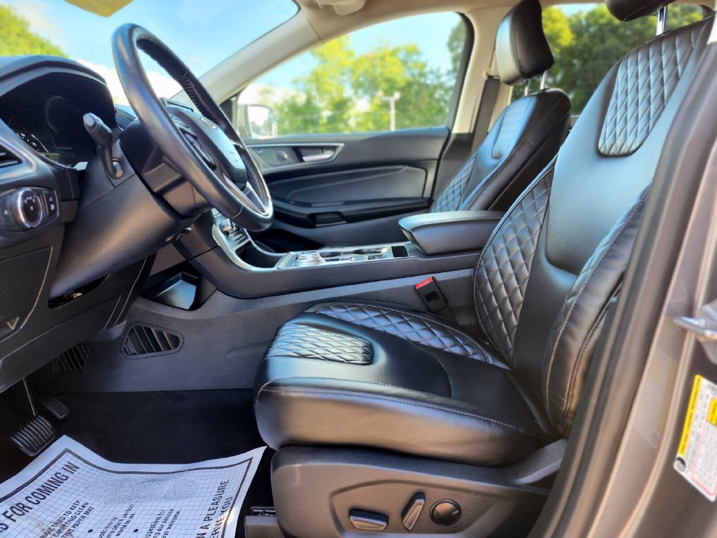 Certified 2023 Ford Edge Titanium w/ Cargo Accessory Package AWD/4WD image 18