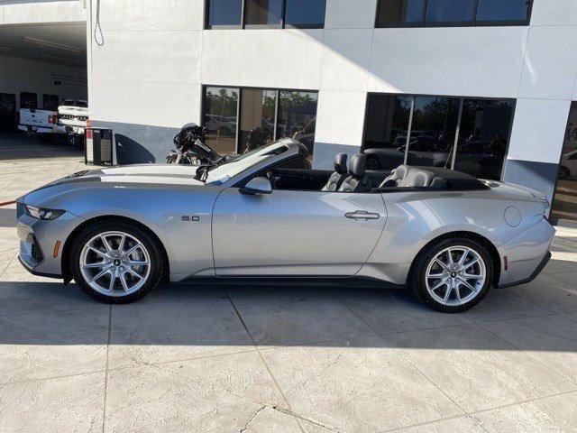 Certified 2024 Ford Mustang GT Premium image 4