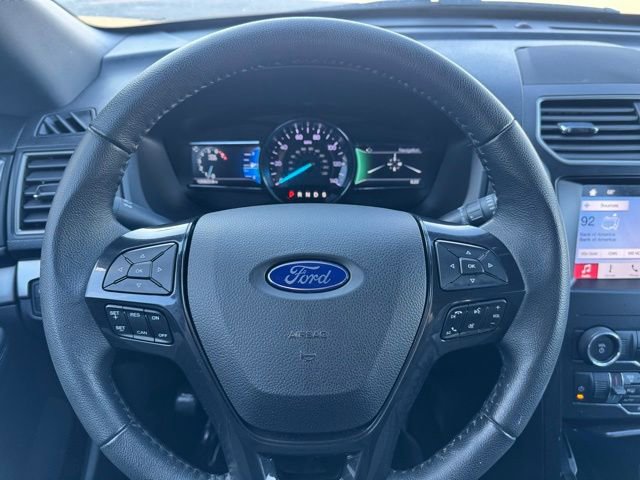 Certified 2019 Ford Explorer XLT w/ Equipment Group 201A FWD image 26