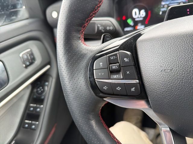 Certified 2025 Ford Explorer ST image 43