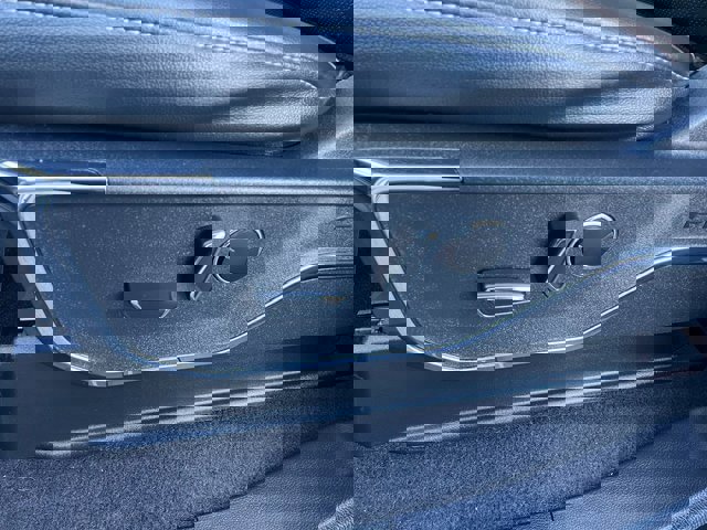 Certified 2023 Ford F150 Lariat w/ Equipment Group 502A High image 15