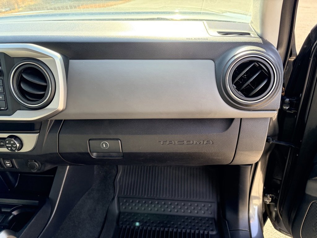 Used 2019 Toyota Tacoma SR5 image 22