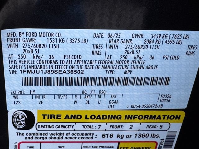 Certified 2025 Ford Expedition Active AWD/4WD image 32