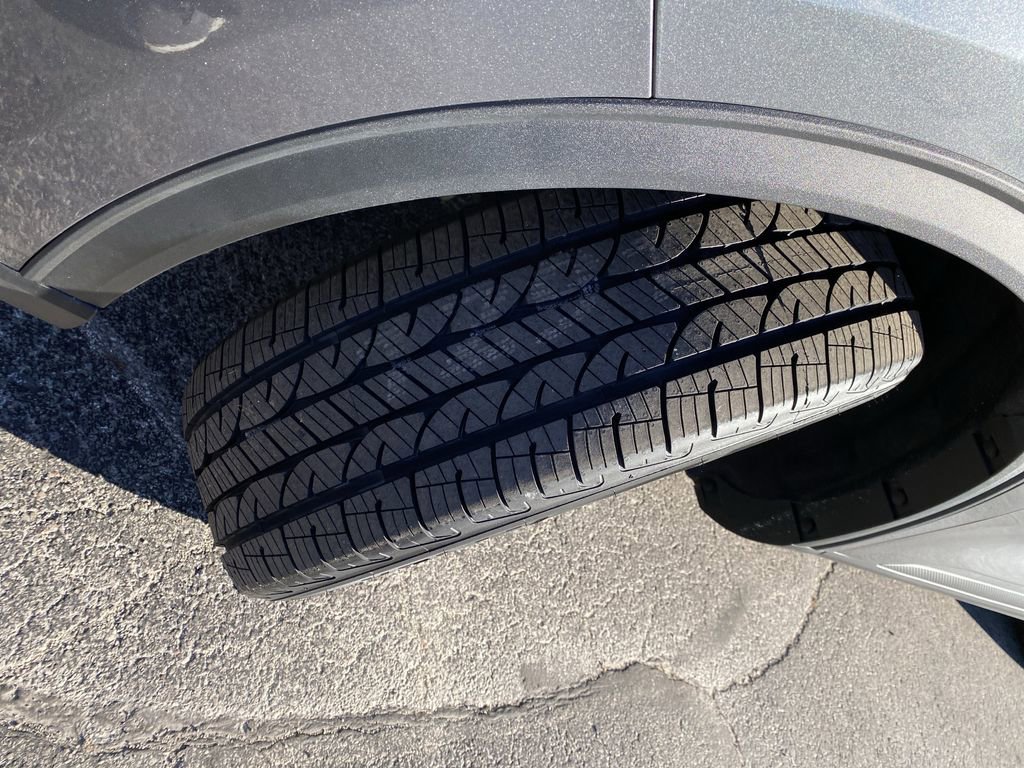 Certified 2023 Ford Escape Platinum image 47