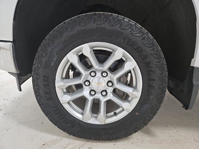 Used 2023 Chevrolet Silverado 1500 LT image 36