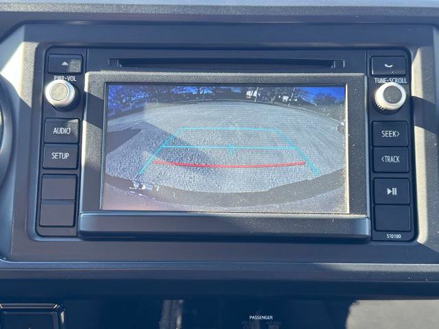 Used 2017 Toyota Tacoma SR image 15