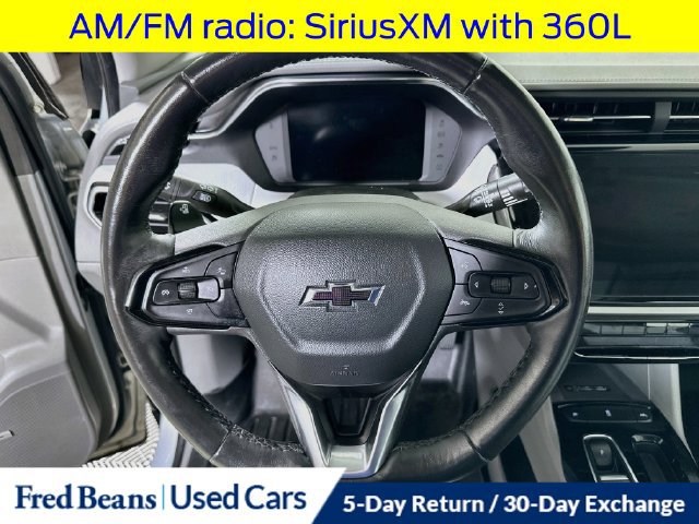 Used 2022 Chevrolet Bolt EUV Premier w/ Sun & Sound Package FWD image 14
