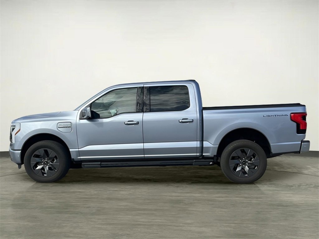 Certified 2022 Ford F150 Lightning Lariat image 4