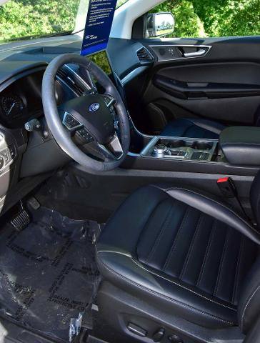Certified 2023 Ford Edge SEL w/ Convenience Package AWD/4WD image 11