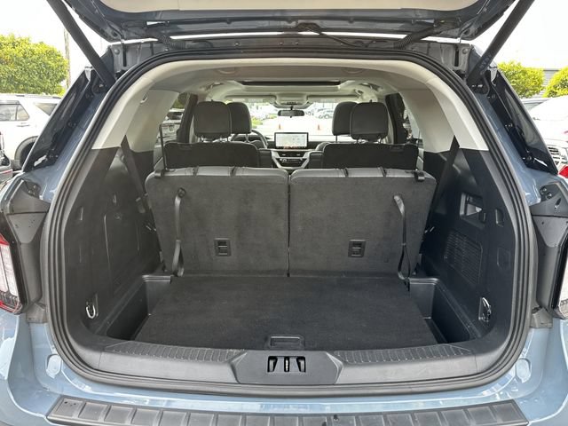 Certified 2025 Ford Explorer Active w/ Active Comfort Package AWD/4WD image 45