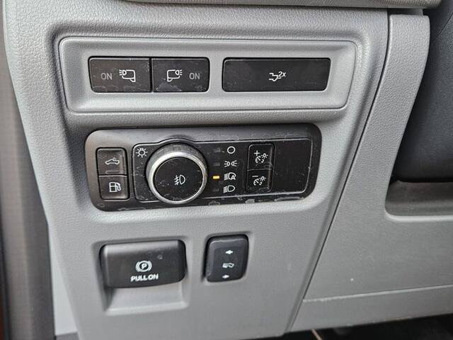 Certified 2024 Ford F150 Lariat AWD/4WD image 29