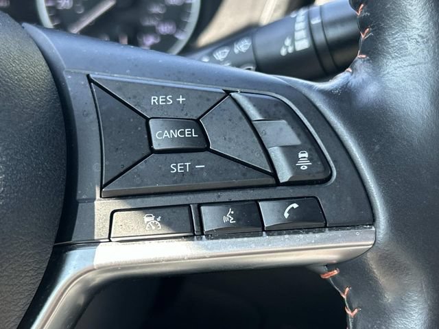 Used 2022 Nissan Sentra SR w/ SR Premium Package FWD image 34