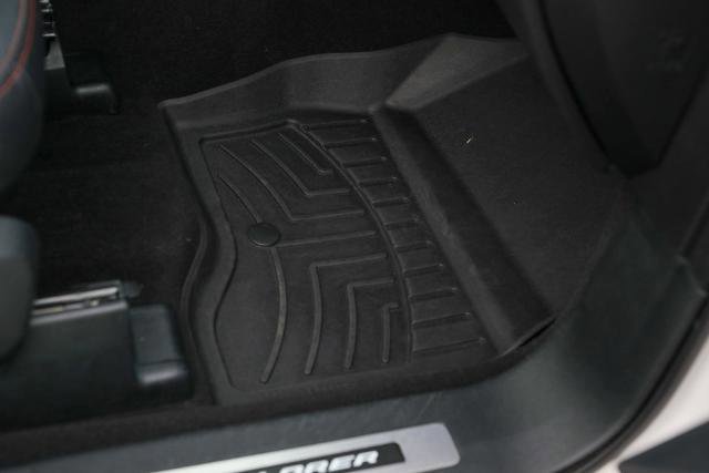 Certified 2019 Ford Explorer Sport w/ Equipment Group 401A image 35