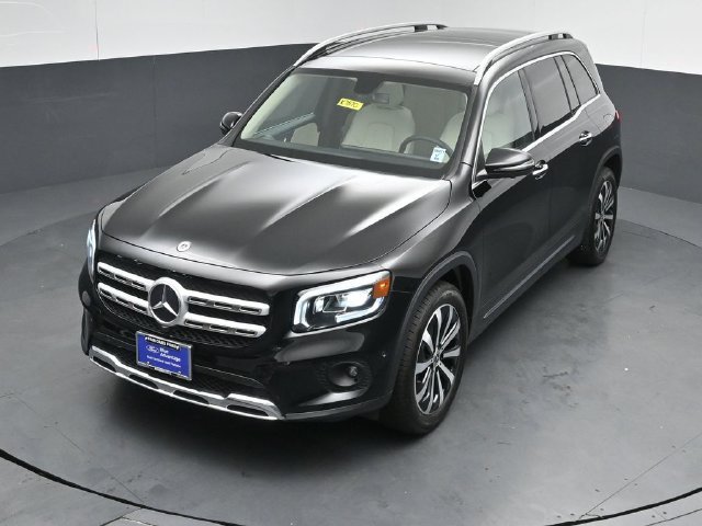 Used 2023 Mercedes-Benz GLB 250 4MATIC image 47