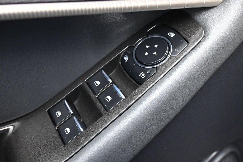 Certified 2025 Ford Explorer Active AWD/4WD image 13